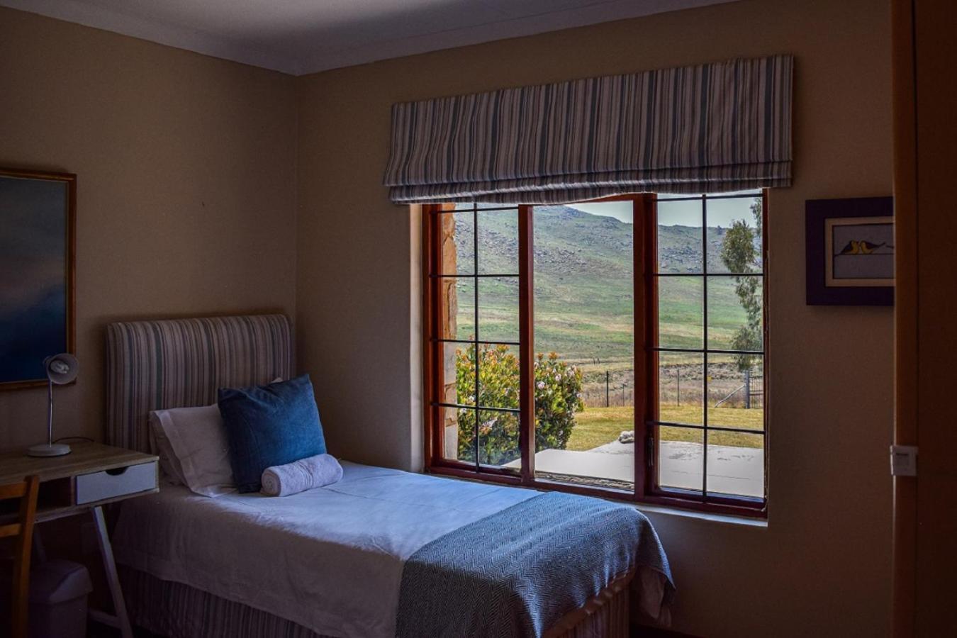 Berryfields Apartment Dullstroom Luaran gambar