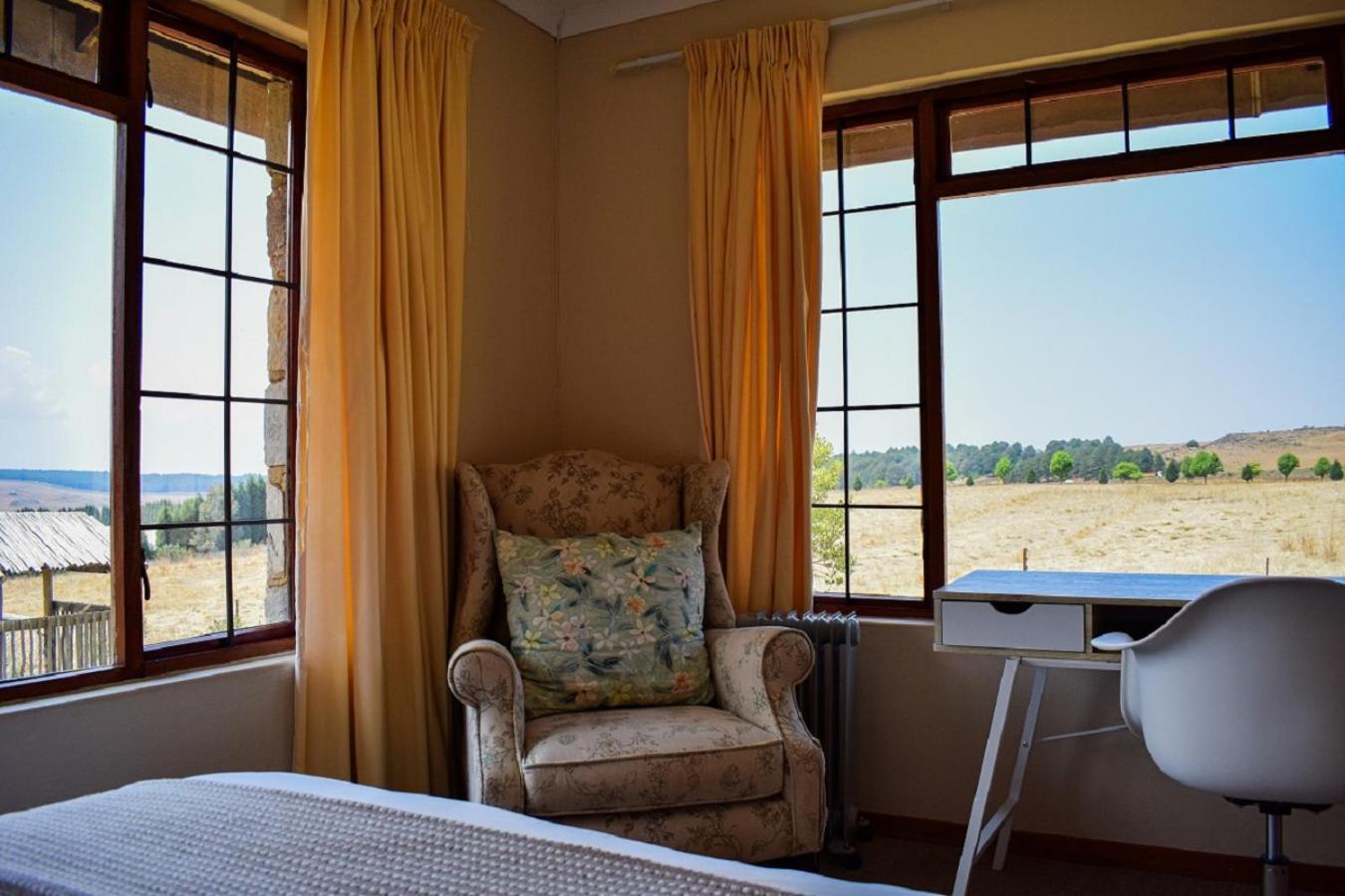 Berryfields Apartment Dullstroom Luaran gambar
