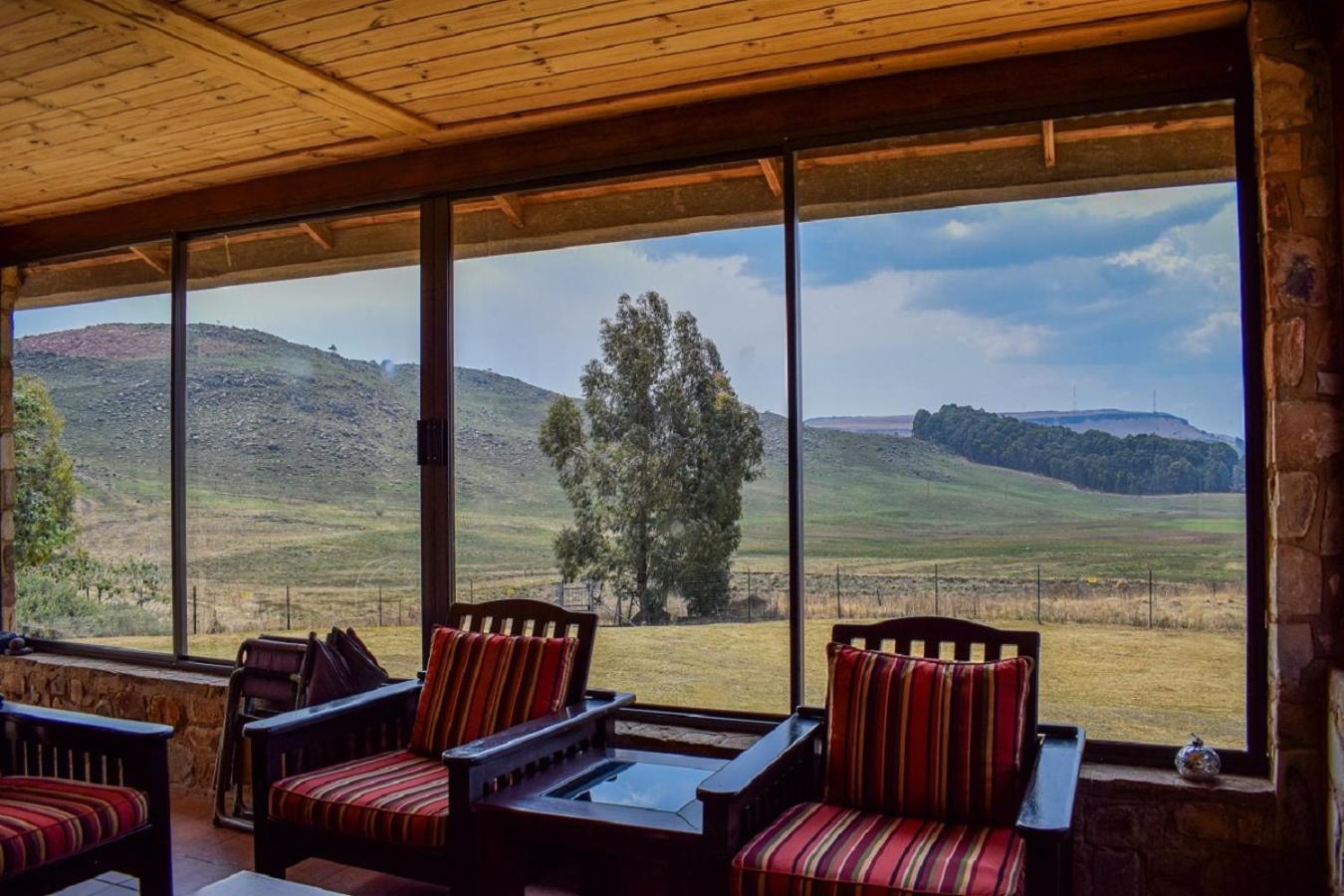 Berryfields Apartment Dullstroom Luaran gambar
